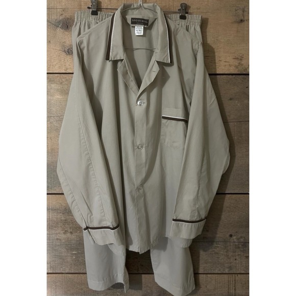 Andhurst Other - ANDHURST Lightweight Pajamas 2 Button L/S Top Stretch Snap Pants Mens XL TALL